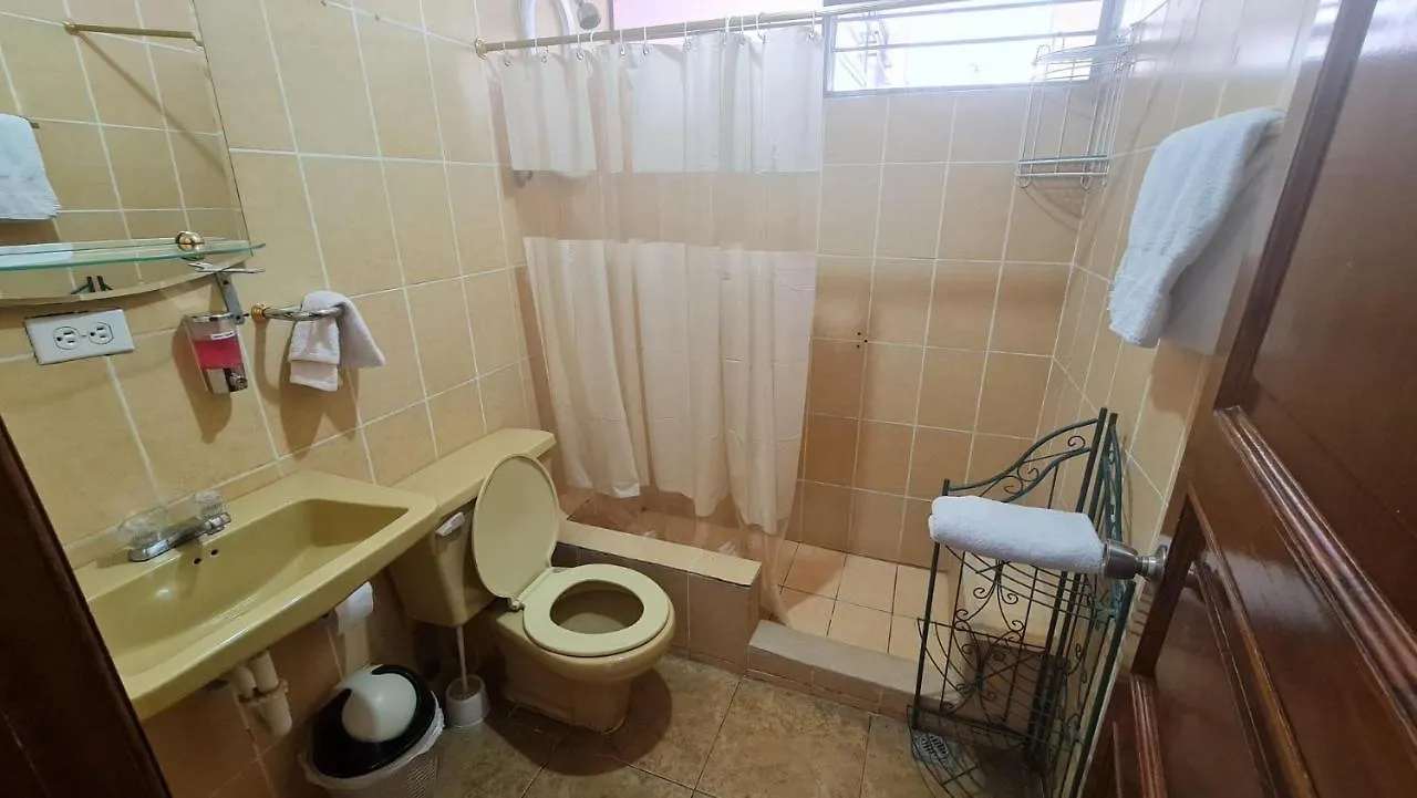 Hermoso Departamento Con Todas Las Comodidades. Latacunga Équateur