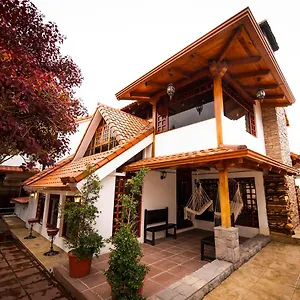 Pensión Dulce Hogar, Latacunga
